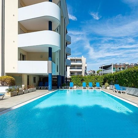 Green Holiday Wohnung Mit Schwimmbad Бибионе Экстерьер фото